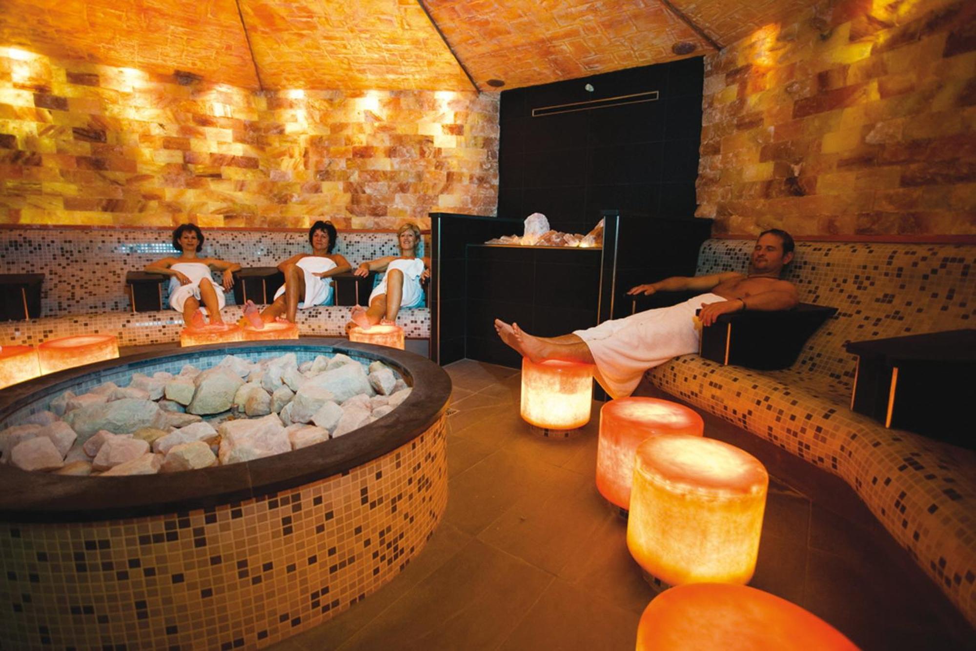 Hotel Chrysantihof 바트 비른바흐 외부 사진